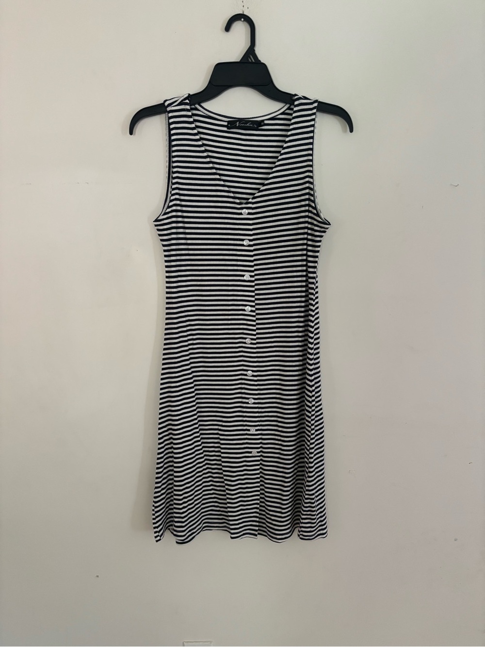 Neesha Black White Striped Sleeveless Dress M